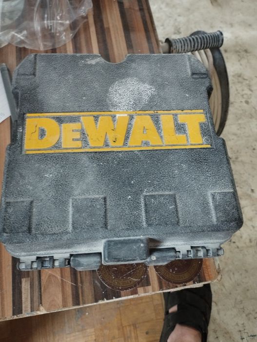 Лазерен нивелир  DeWalt