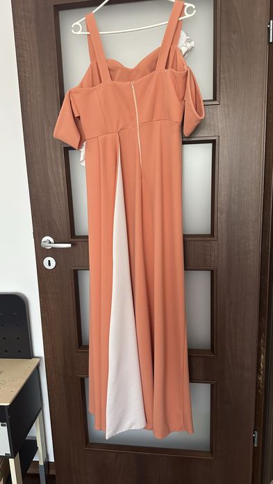 Vand rochie ocazie