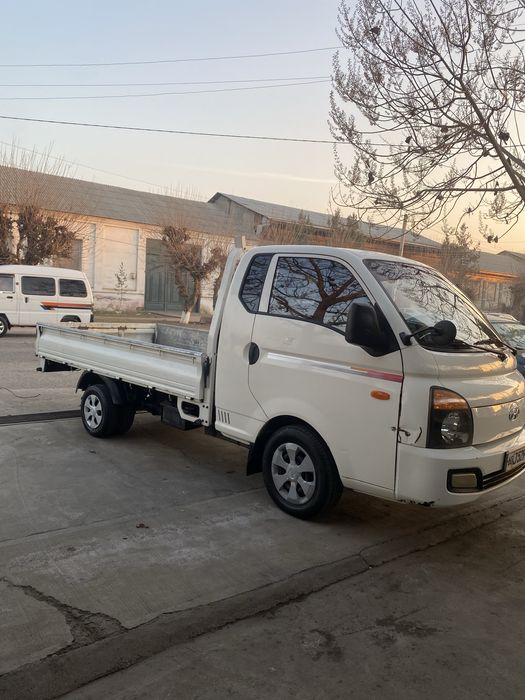 Hyundai porter 2