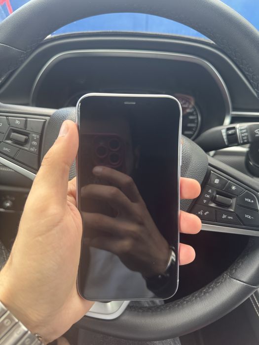 iPhone 11 128 гб идеал