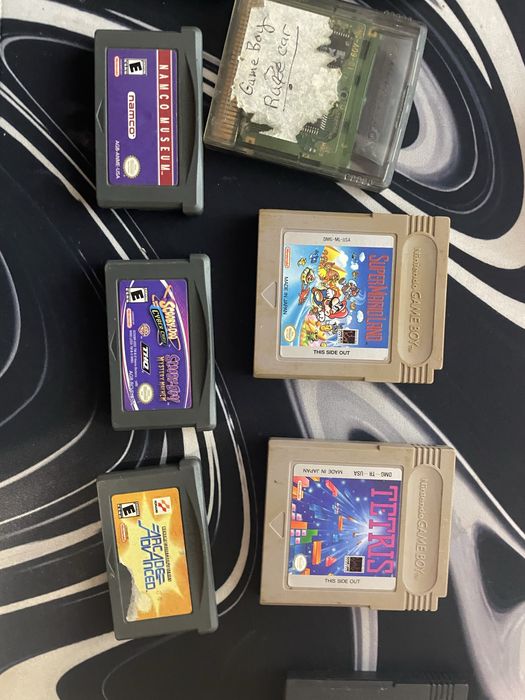 GAMEBOY Advance SP 2 console +  12 jocuri