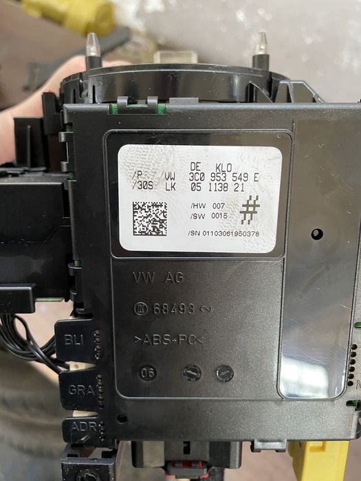 Grup manete pliot automat spira comenzi volan passat b6