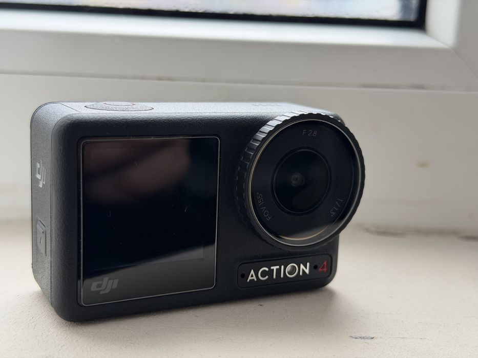 DJI Osmo Action 4 - комплект с ND 8/16/32/CPL, 2 клетки и LED светлина