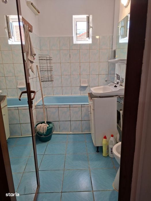 2 camere Rozelor