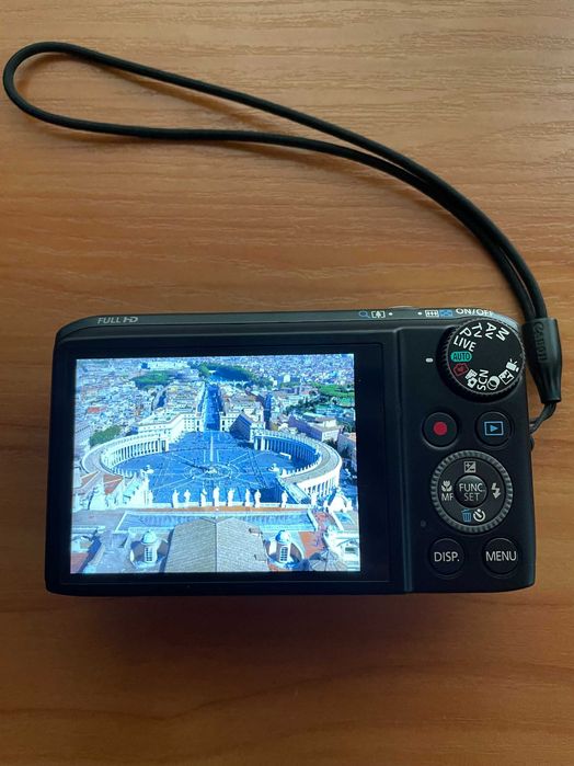 Фотоапарат Canon PowerShot SX260HS перфектно състояние