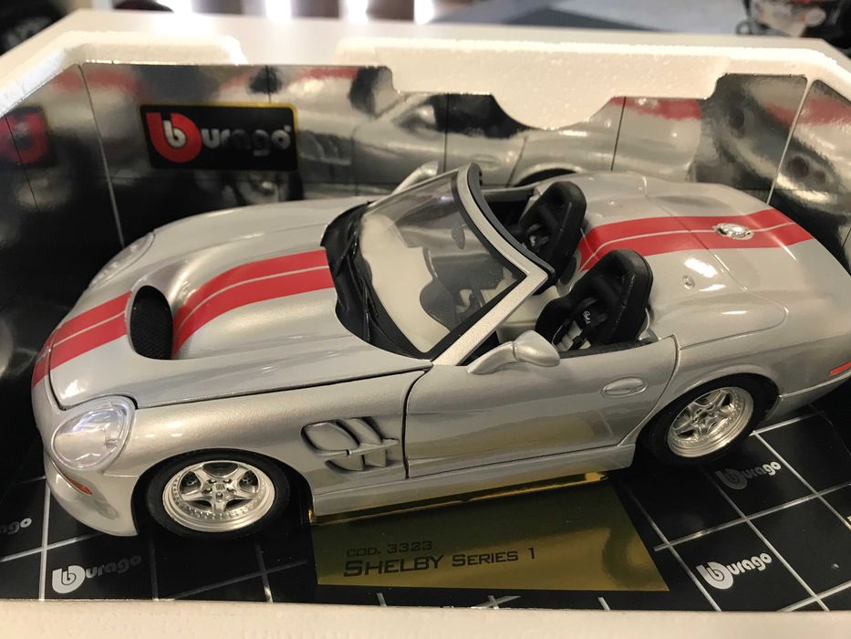 BBURAGO нова метална колекционерска количка.SHELBY COBRA 1998г.1:18