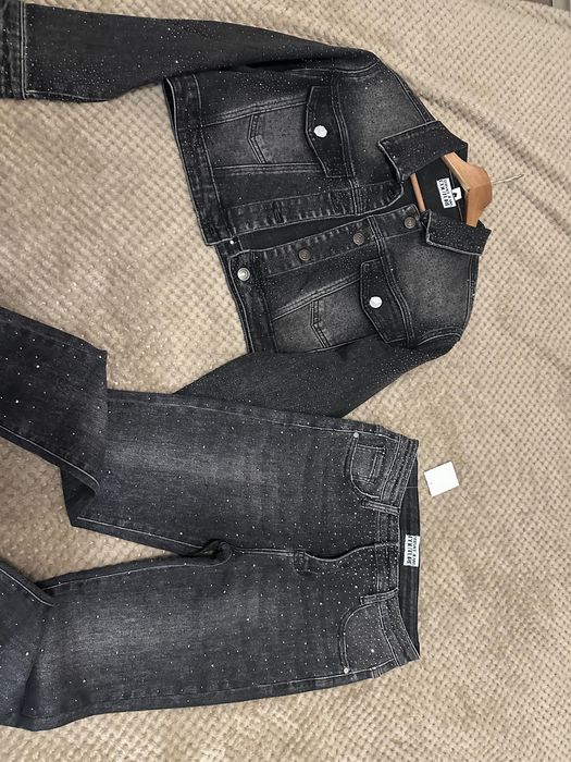 Set de blugi cu strasuri geacă + pantaloni Versace Jean Couture