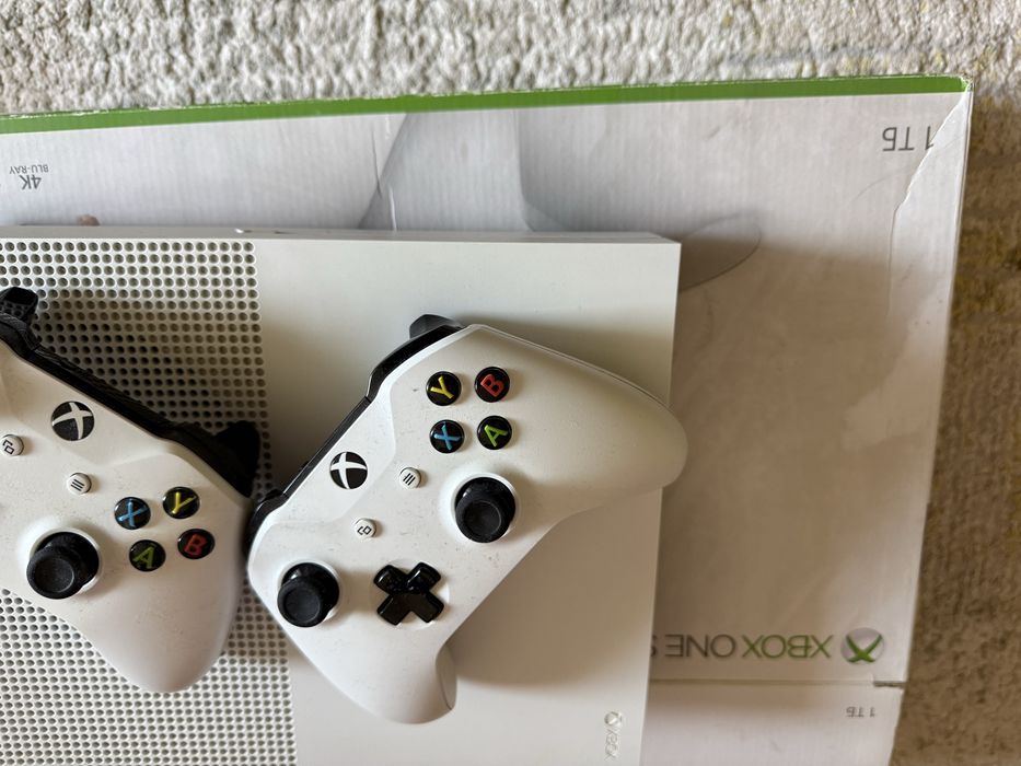 Игровая приставка X-Box 1, 1Tb