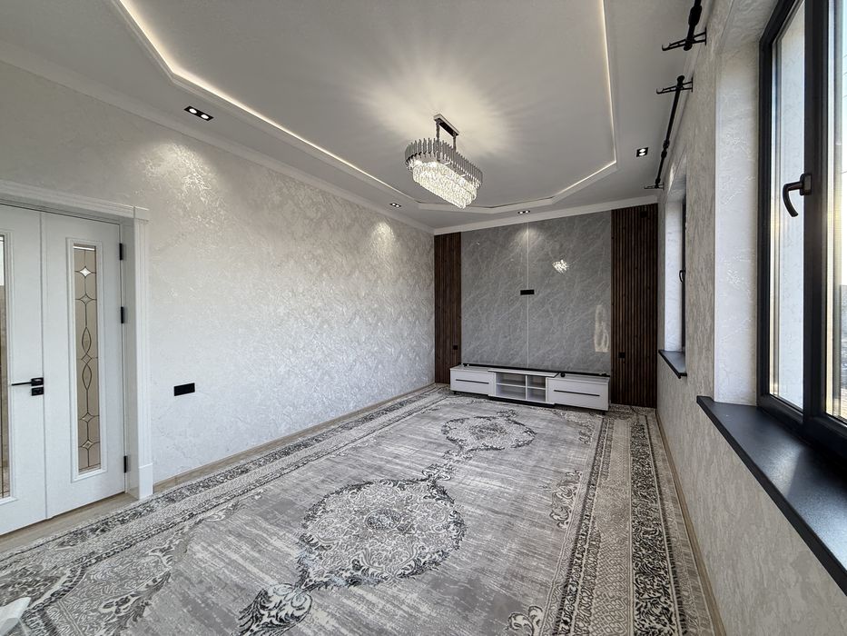 2,3 соток 5 хона +холл кириб яшашга тайёр ховли сотилади! Индекс бозор