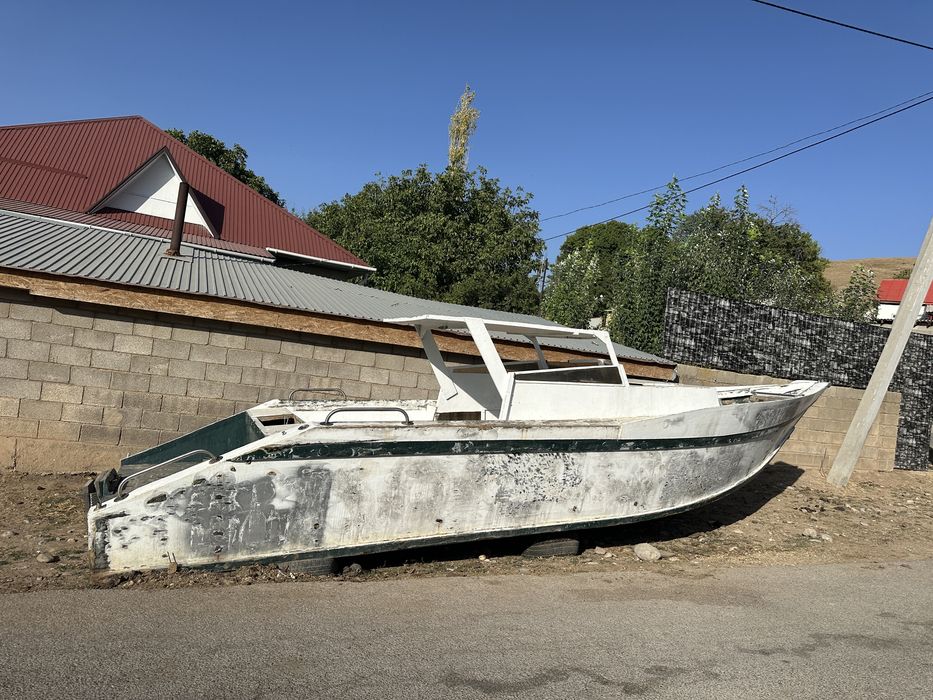 Лодка (Яхта) б/у