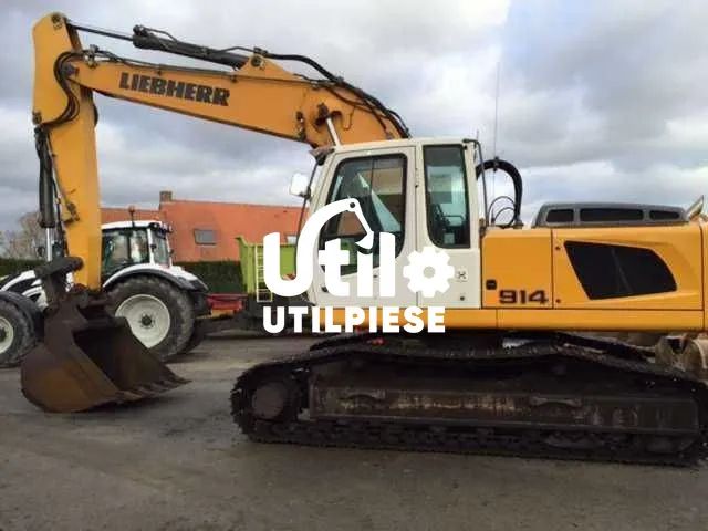 Dezmembrare Excavator Liebherr R914C R914 R916 R912 R924 R904 + piese