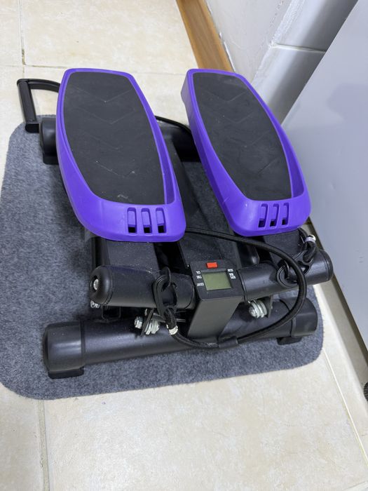 Степпер почти новый