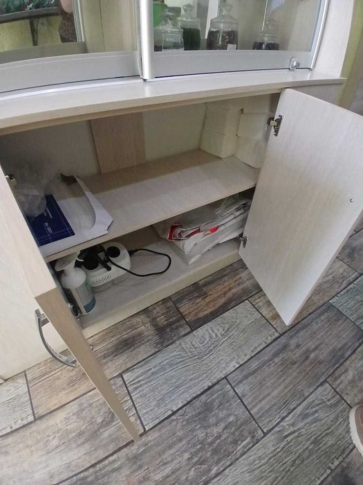 Продам шкафы 2шт