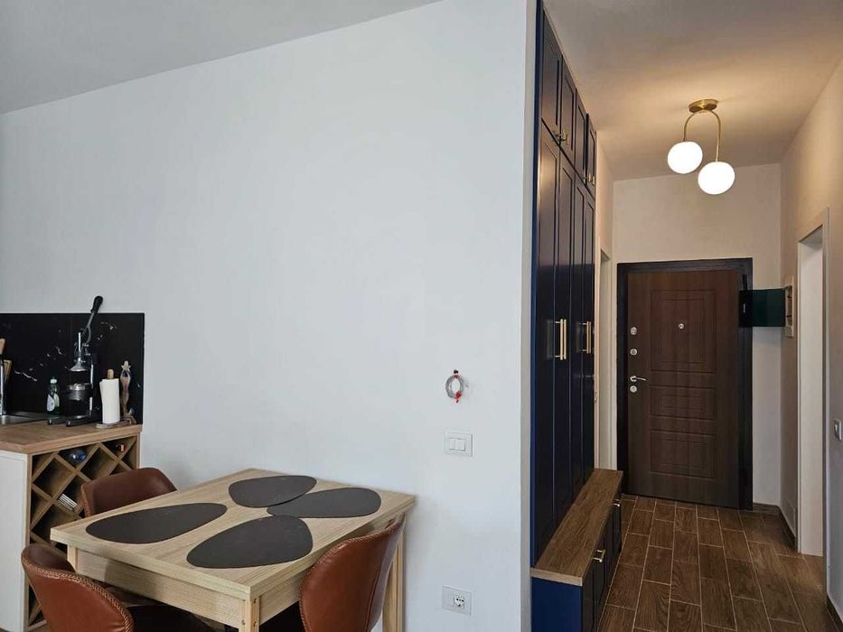 Продава се Двустаен апартамент в София, Витоша - 65 кв.м за 2077 €/кв.м - Снимка #2