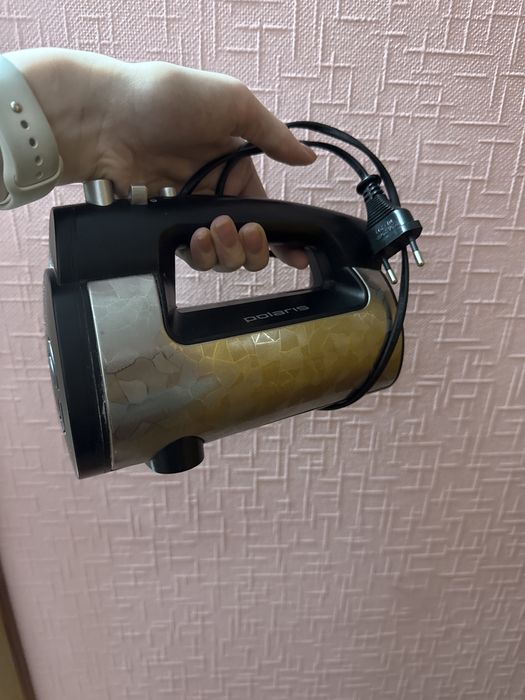 Миксер ручной Polaris