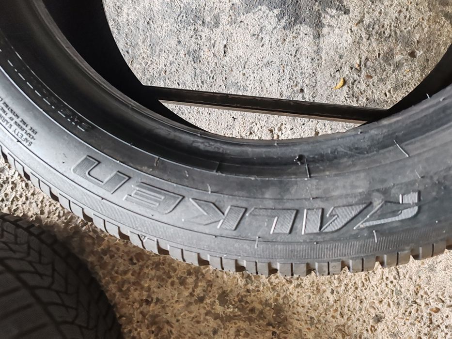 1 anvelopa 245 50 19