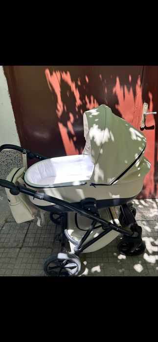 Комбинирана количка Mommo Evo 2в1 Beige