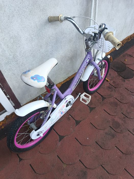Bună ziua vănd bicicleta pentru copi