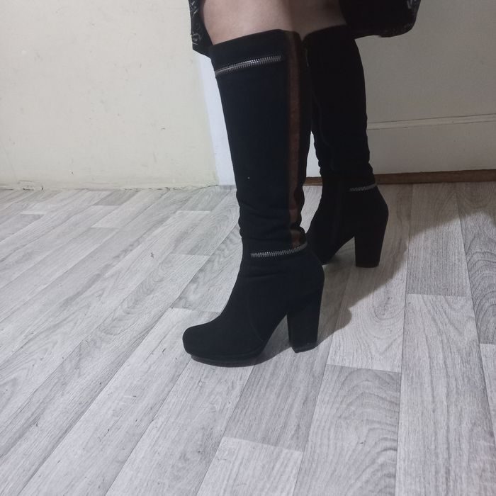 Продам зимние сапоги