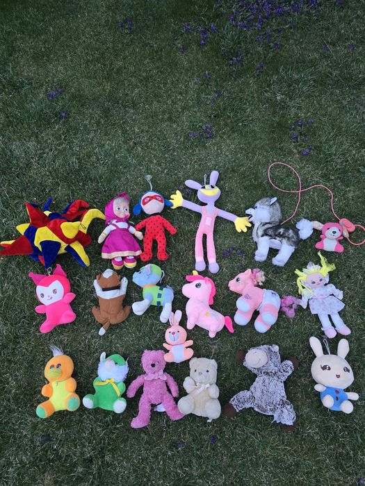 Детские игрушки .