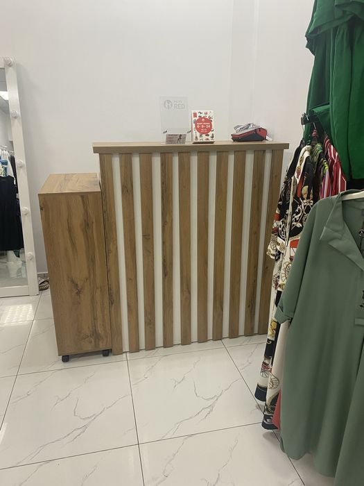 Продам ресепшн  для офиса