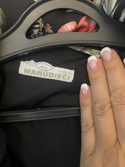 Пуховики, пальто брэндовые