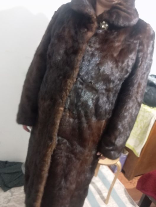 Продам норковую шубу 60 тыс