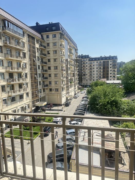 Продажа 1 ком квартира на ул.Сайрам