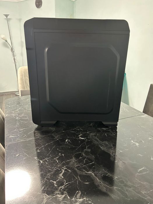 Настолен компютър