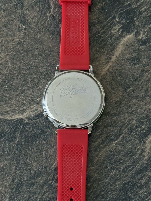 Дамски часовник GUESS