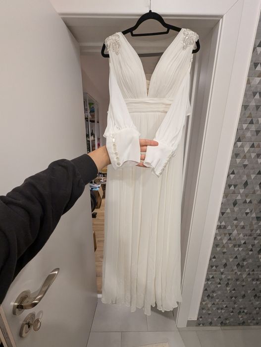 Rochie mireasa noua, Andre Nicolas (Nu Natalia Vasiliev, Rhea Costa)