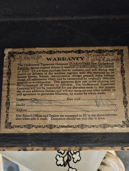 Mașina de scris vintage