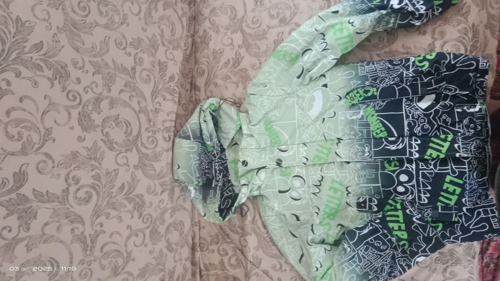 Детская куртка б/у