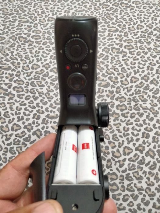 Vind.  Vind.  WEEBILL