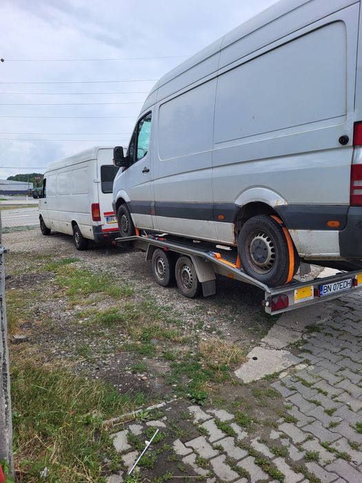 Tractări auto și transport marfă