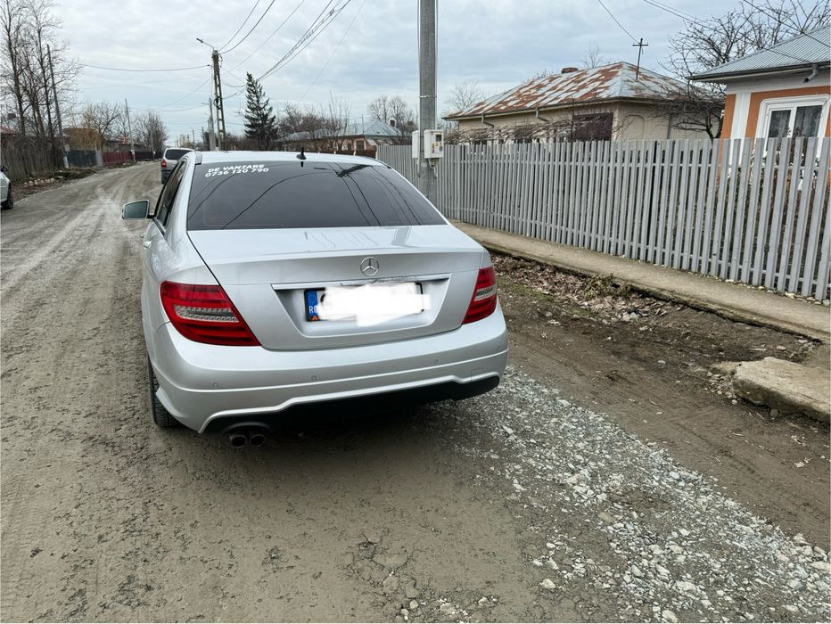 Mercedes C180/2011