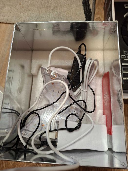 Козметична лед маска за фотонна терапия