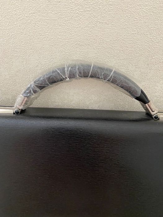 Кожаный портфель