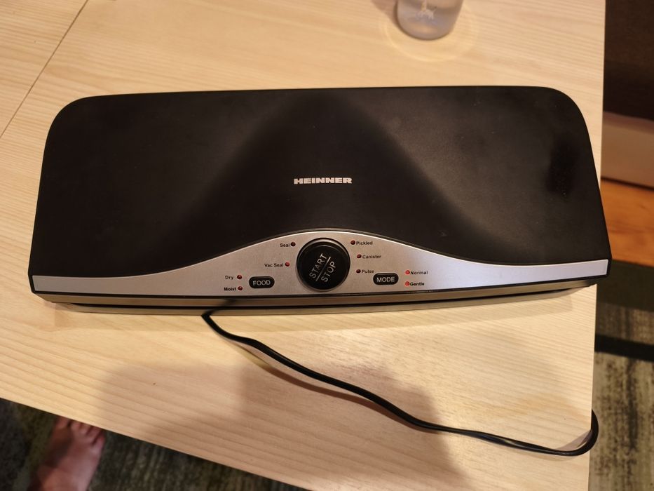 2 Броя вакуум машини