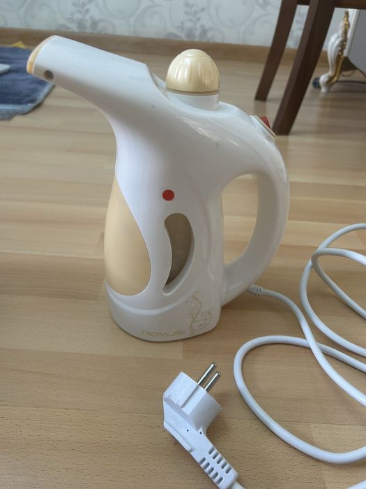 Паравой утюг продам