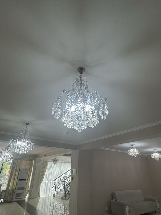 хрустальная люстра