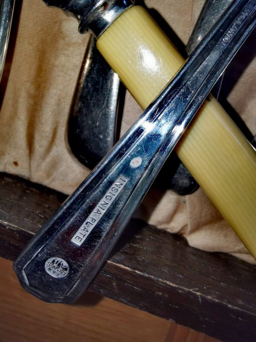 Антикватен комплект сет сервиз прибори посребрени в дървена кутия