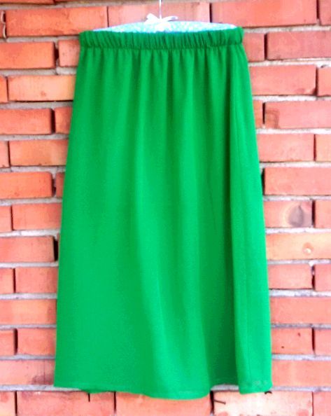 Зелена шифонена пола