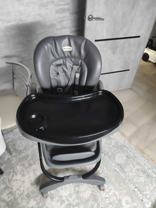 Продам стульчик для кормления