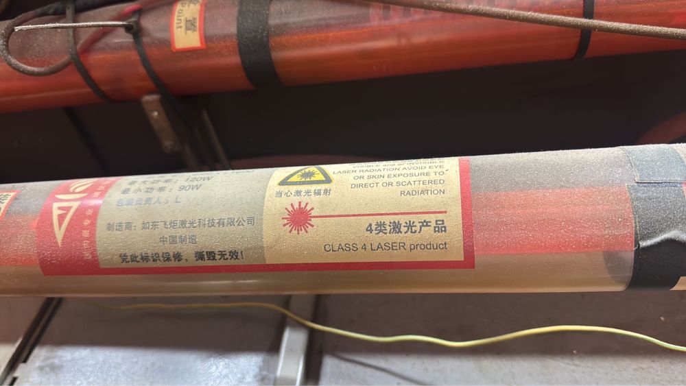 Лазерный  двухголовочный станок !