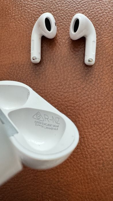 Наушники Air pod 4