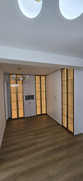 Mobila pe comanda  apartamente ,case ,birouri, horeca, industrial.