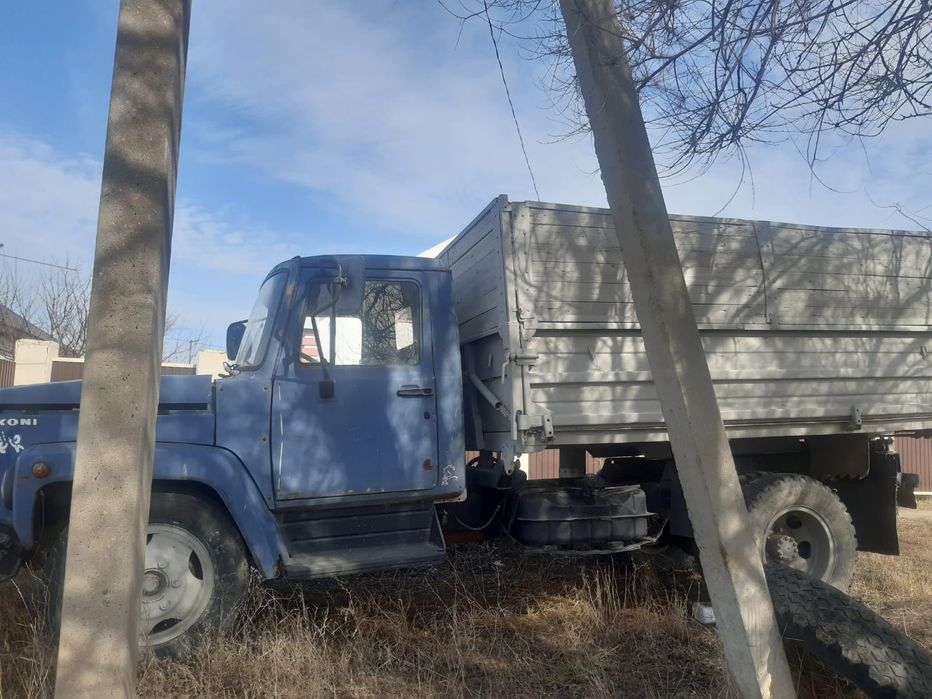 Продам Самосвал.