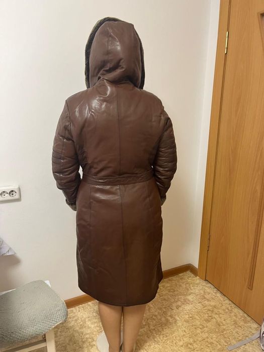 Продам кожанную дубленку