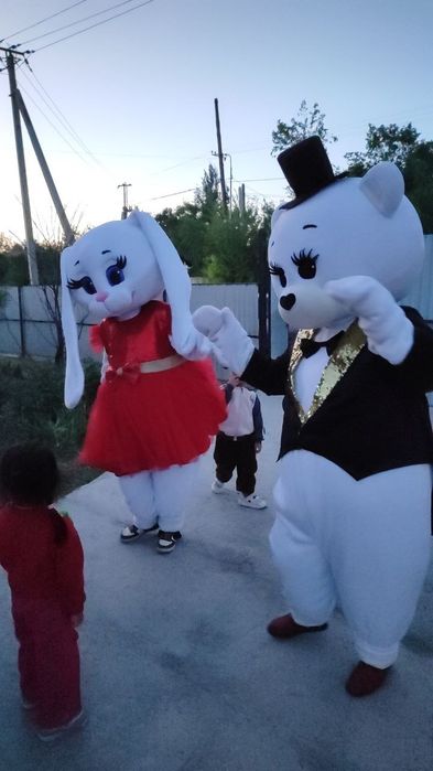 Продам аниматорские костюмы